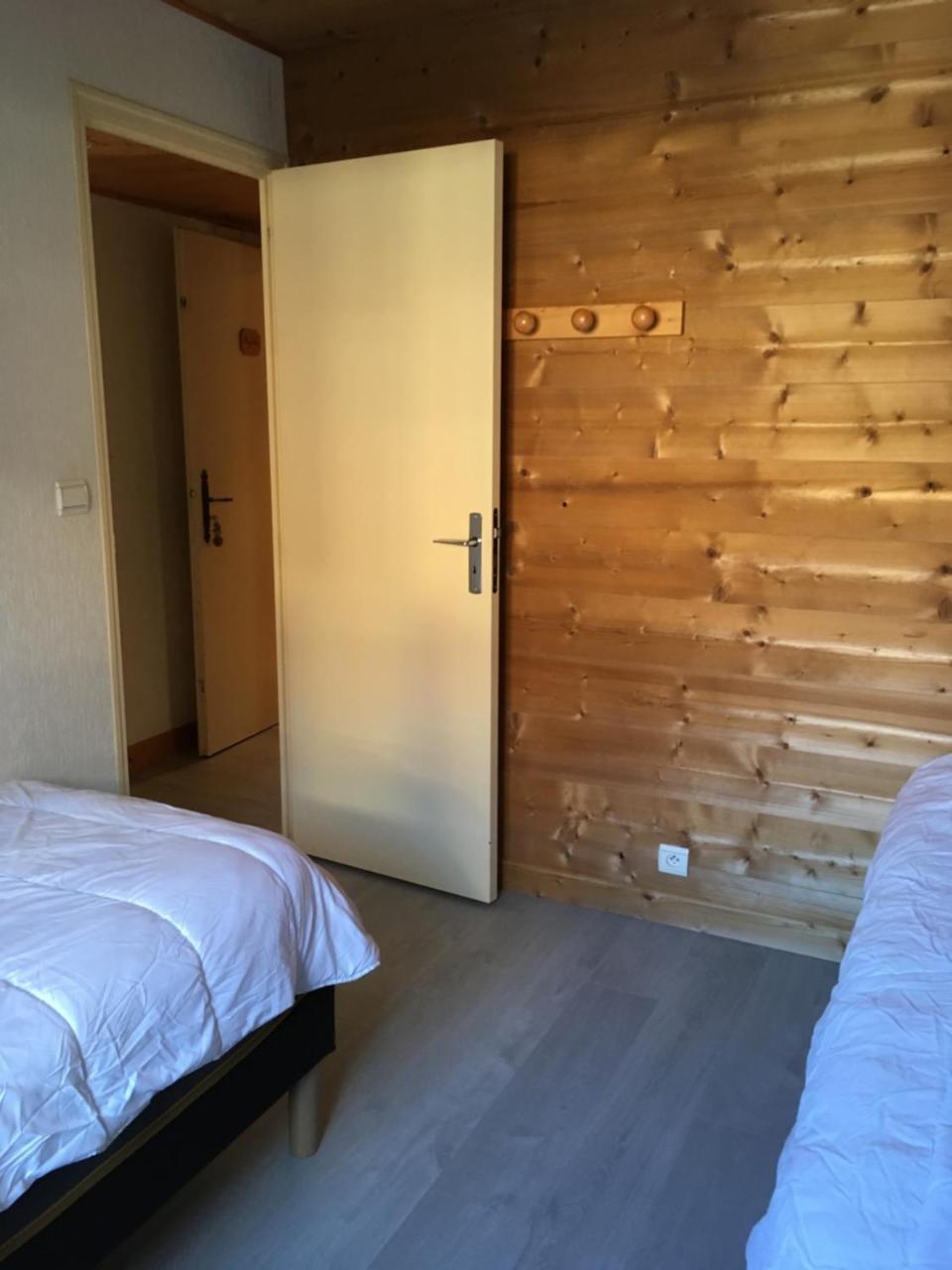 Les Amborzales Apartment Льо Гран-Борнан Екстериор снимка